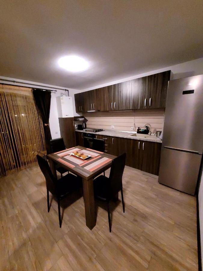 Dds Apartment Brașov Exterior foto